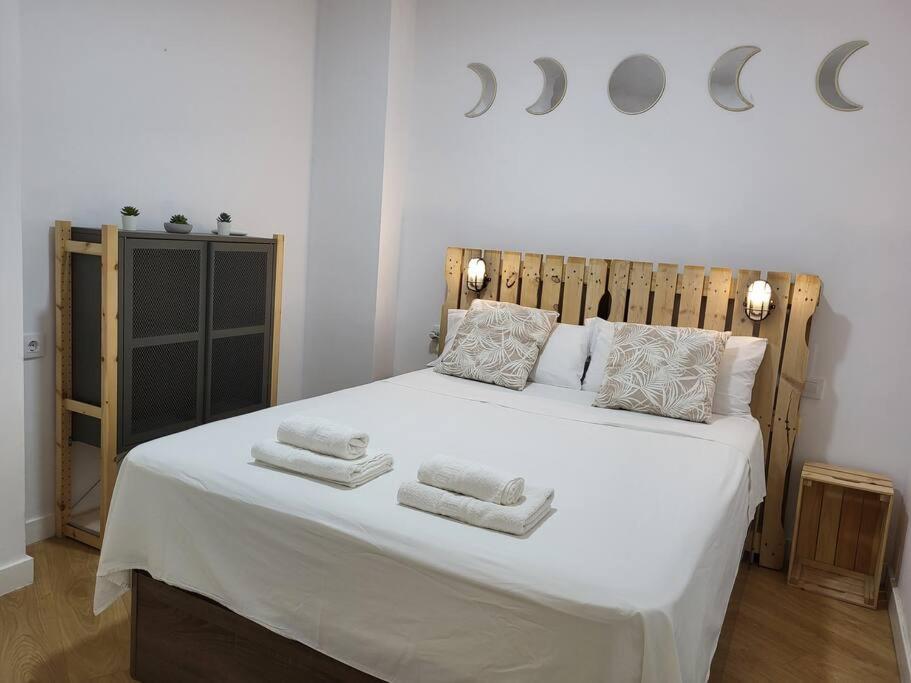 Apartamento Proximo A Plaza De La Alameda Sevilla Exteriör bild